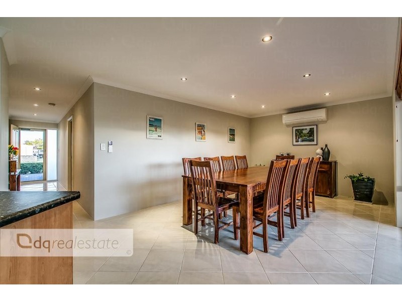 8 Bingarra Crescent, Tapping WA 6065