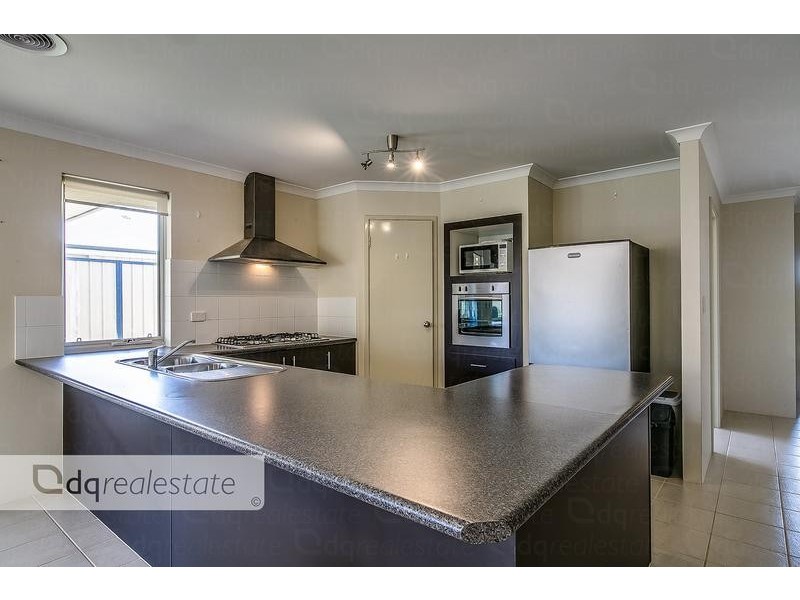 17 Jaeger Bend, Tapping WA 6065