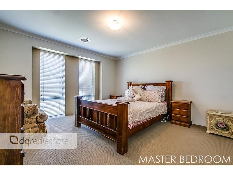 17 Jaeger Bend, Tapping WA 6065