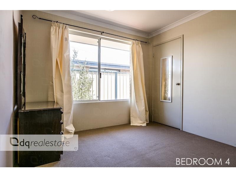 17 Jaeger Bend, Tapping WA 6065