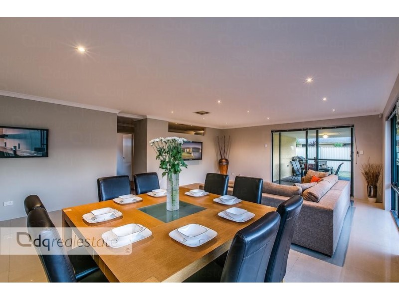 15 Haddon Terrace, Madeley WA 6065