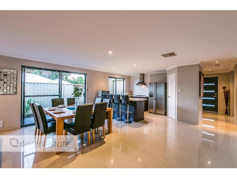 15 Haddon Terrace, Madeley WA 6065