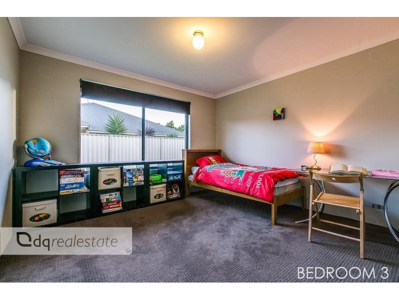 15 Haddon Terrace, Madeley WA 6065
