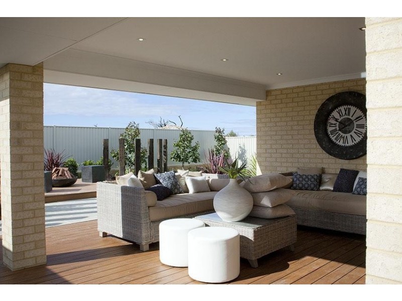 12 Gangway Turn, Alkimos WA 6038