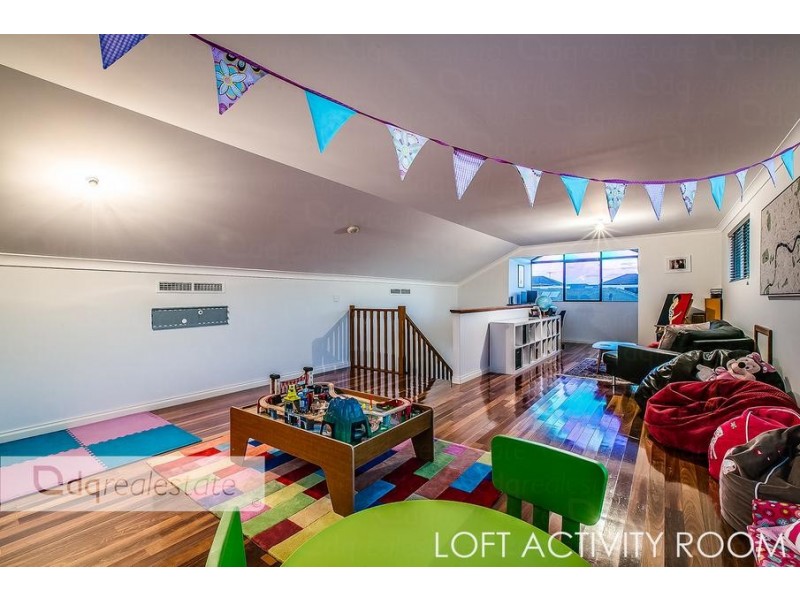 9 Wanderers Way, Madeley WA 6065