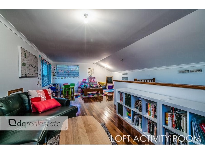 9 Wanderers Way, Madeley WA 6065