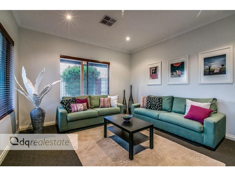 9 Wanderers Way, Madeley WA 6065