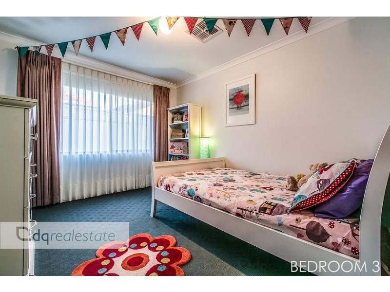 9 Wanderers Way, Madeley WA 6065