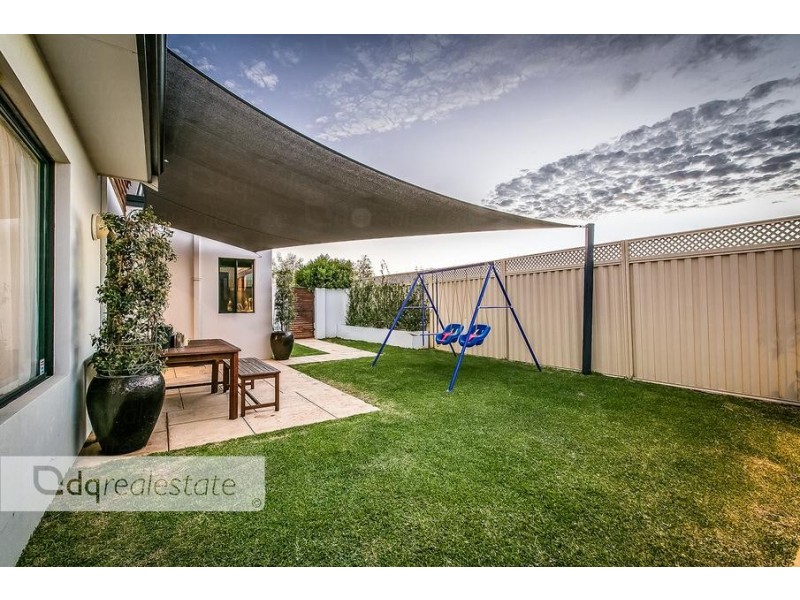 9 Wanderers Way, Madeley WA 6065