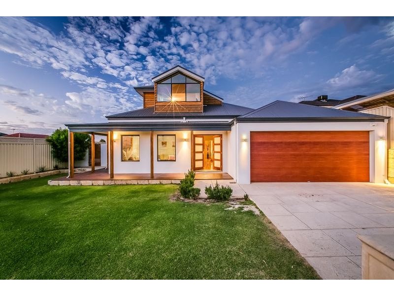 9 Wanderers Way, Madeley WA 6065