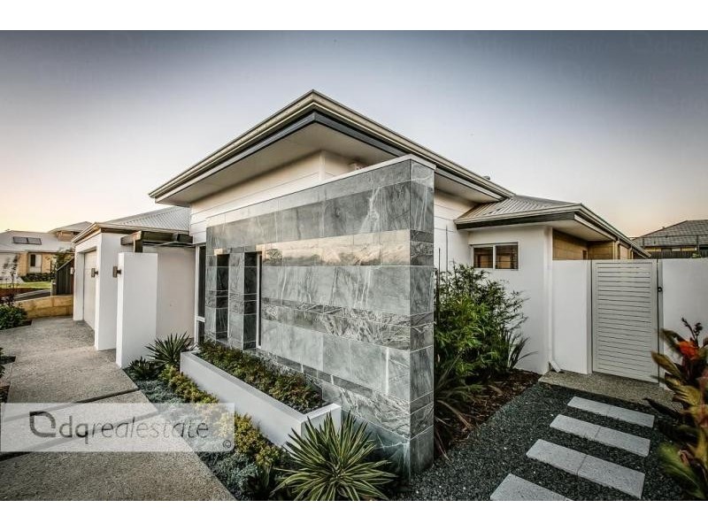 21 Solandri Bend, Banksia Grove WA 6031