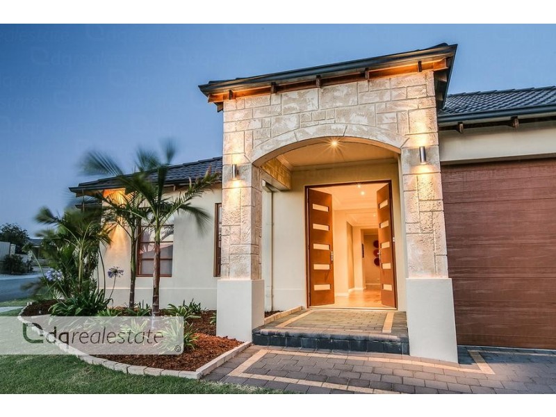 1 Shiralee Bend, Carramar WA 6031