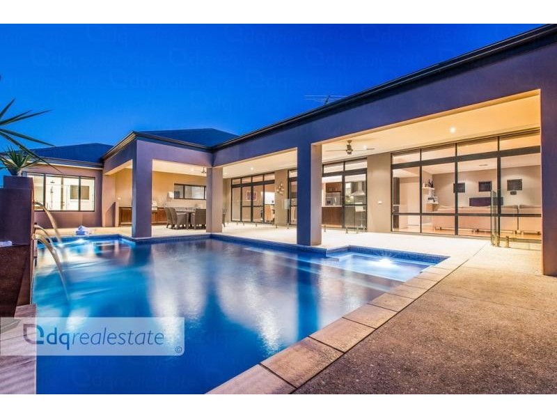 9 Beckett Circle, Darch WA 6065