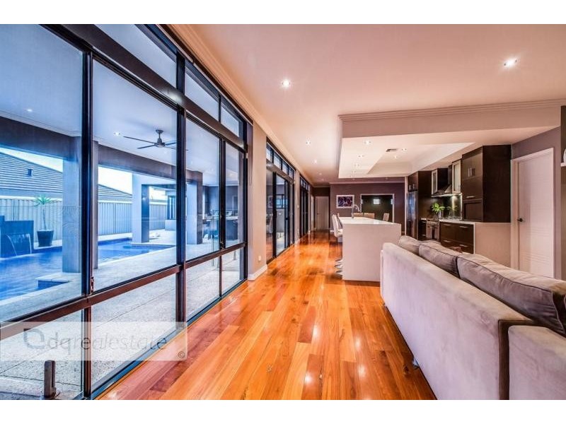 9 Beckett Circle, Darch WA 6065