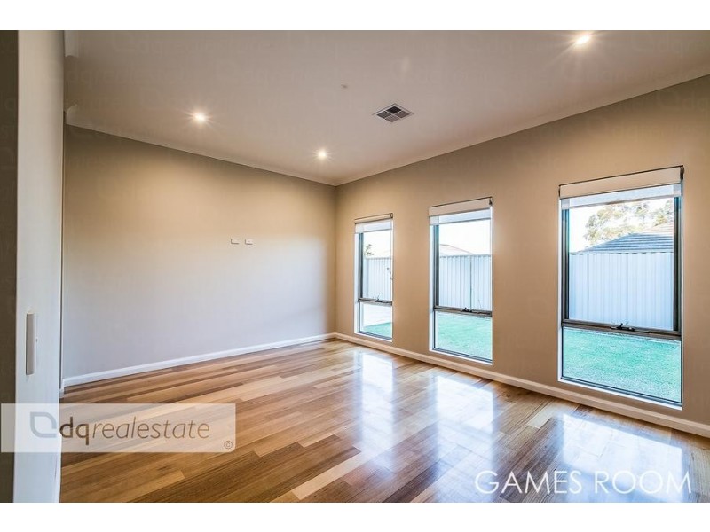 5 Aberdeen Terrace, Landsdale WA 6065