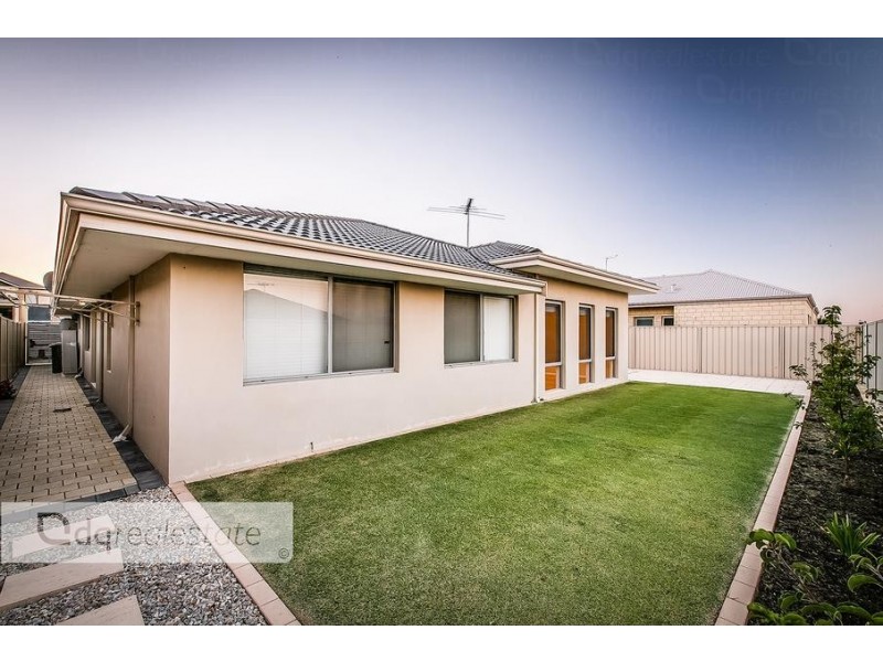 5 Aberdeen Terrace, Landsdale WA 6065