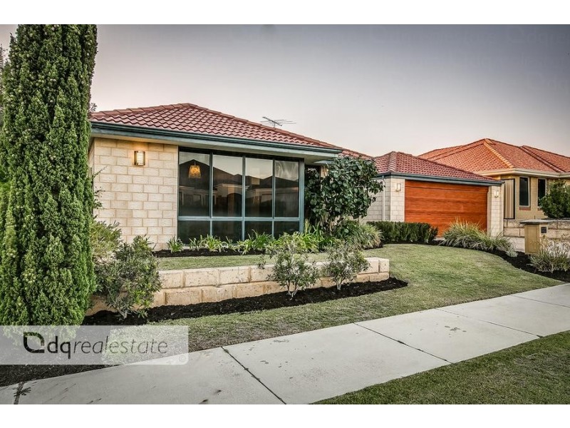 15 Jubata Turn, Tapping WA 6065