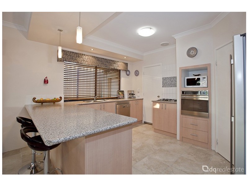 15 Jubata Turn, Tapping WA 6065