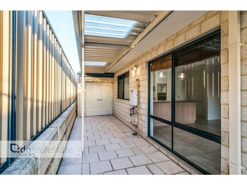 15 Jubata Turn, Tapping WA 6065