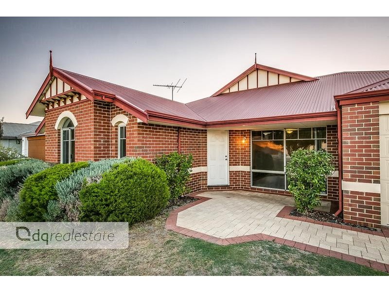 8 Goshawk Street, Tapping WA 6065