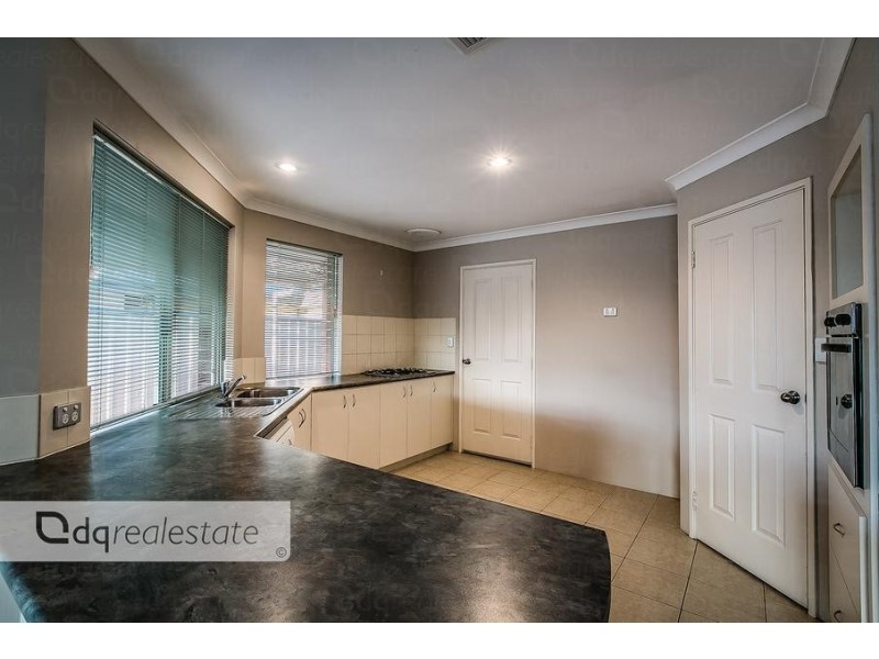 8 Goshawk Street, Tapping WA 6065