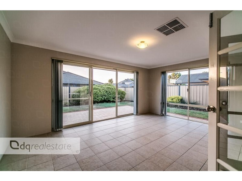 8 Goshawk Street, Tapping WA 6065