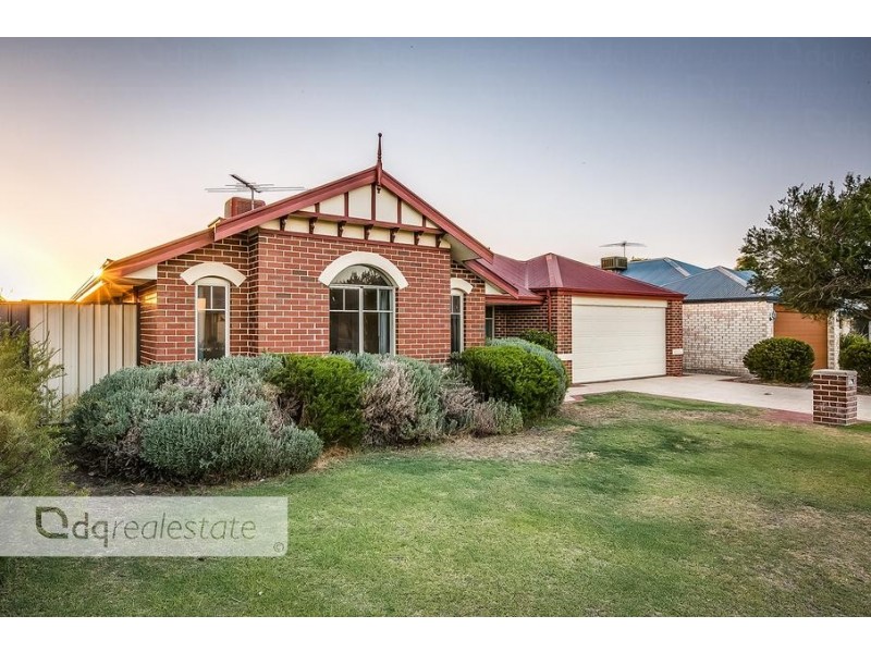 8 Goshawk Street, Tapping WA 6065