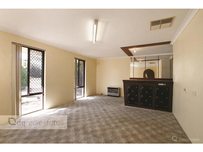 44 Jacaranda Drive, Ballajura WA 6066