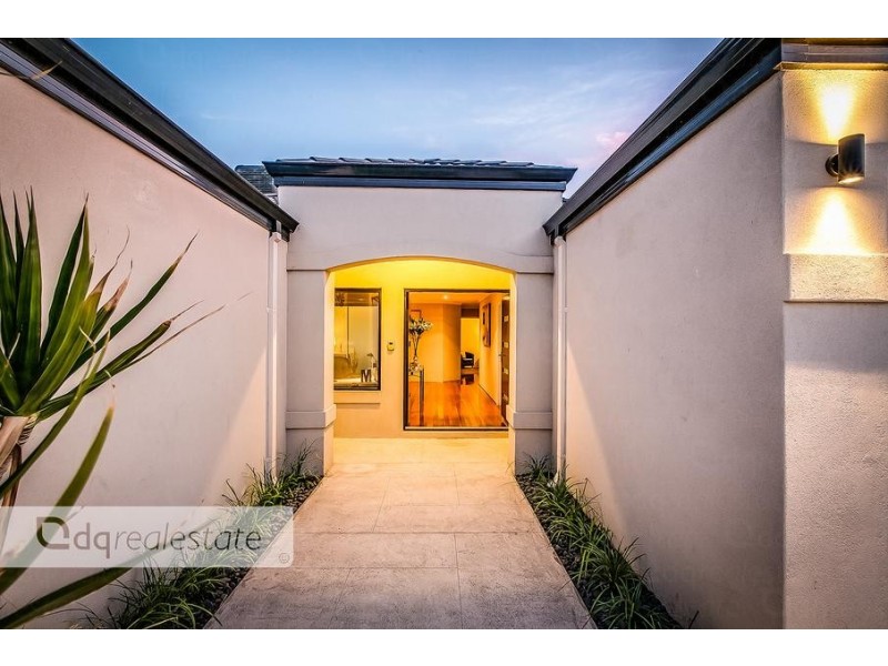 24 Gemini Way, Madeley WA 6065