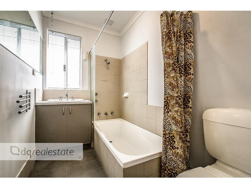 64 Narrien Loop, Hocking WA 6065