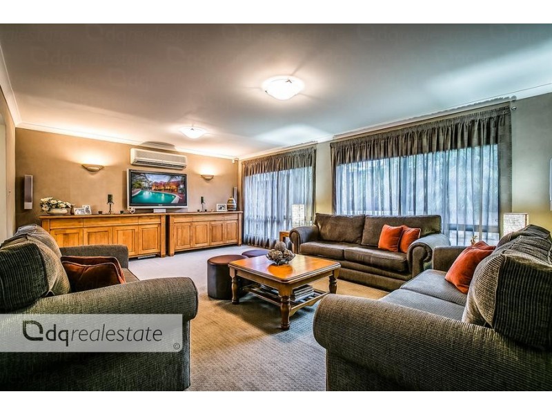 6 Pilbeam Circuit, Landsdale WA 6065