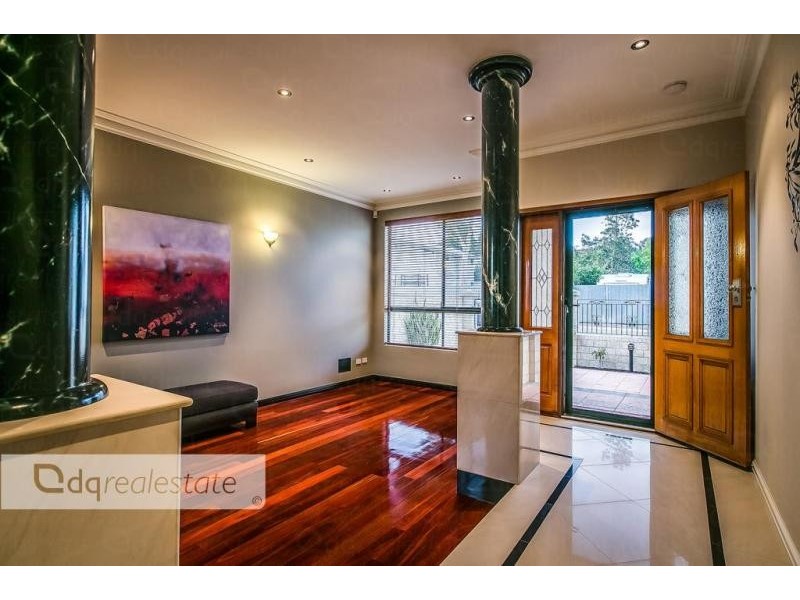 12 Austen Lane, Leederville WA 6007
