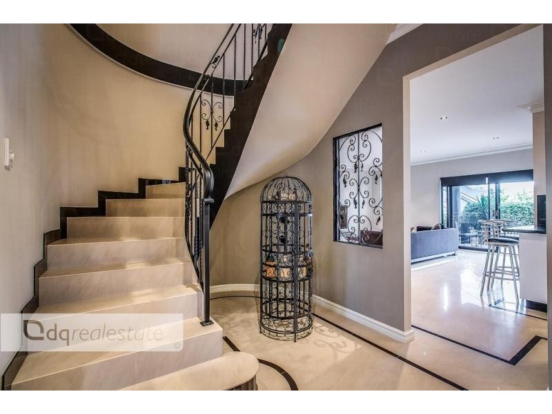 12 Austen Lane, Leederville WA 6007