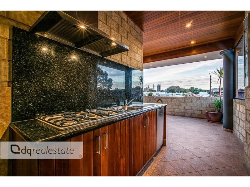 12 Austen Lane, Leederville WA 6007
