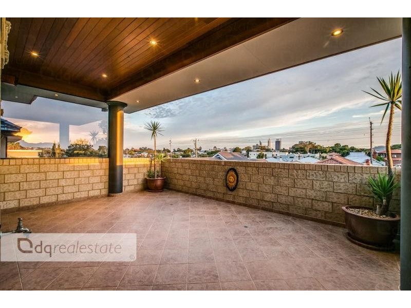12 Austen Lane, Leederville WA 6007