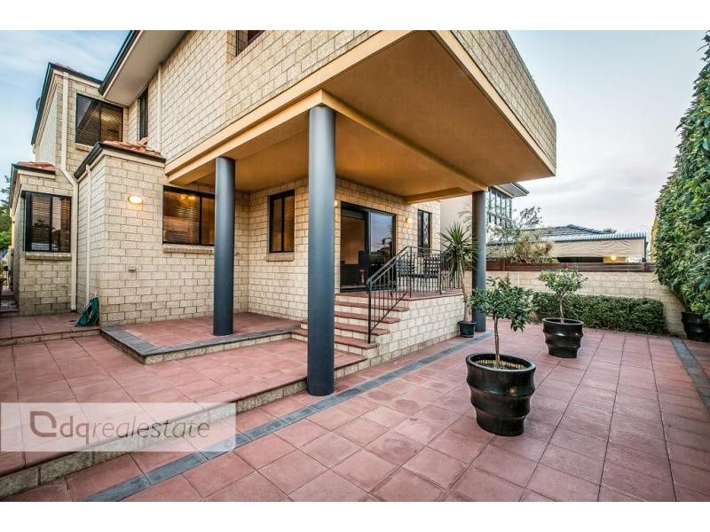 12 Austen Lane, Leederville WA 6007