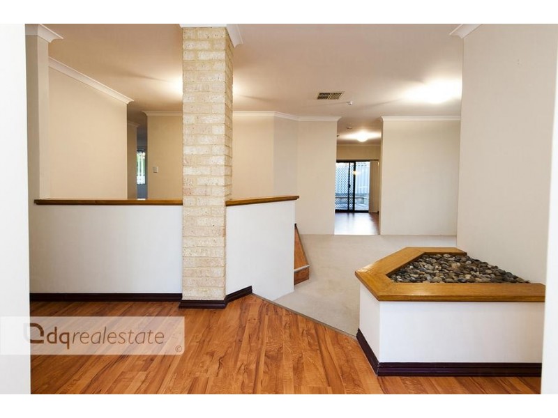 11 Harbour Elbow, Banksia Grove WA 6031