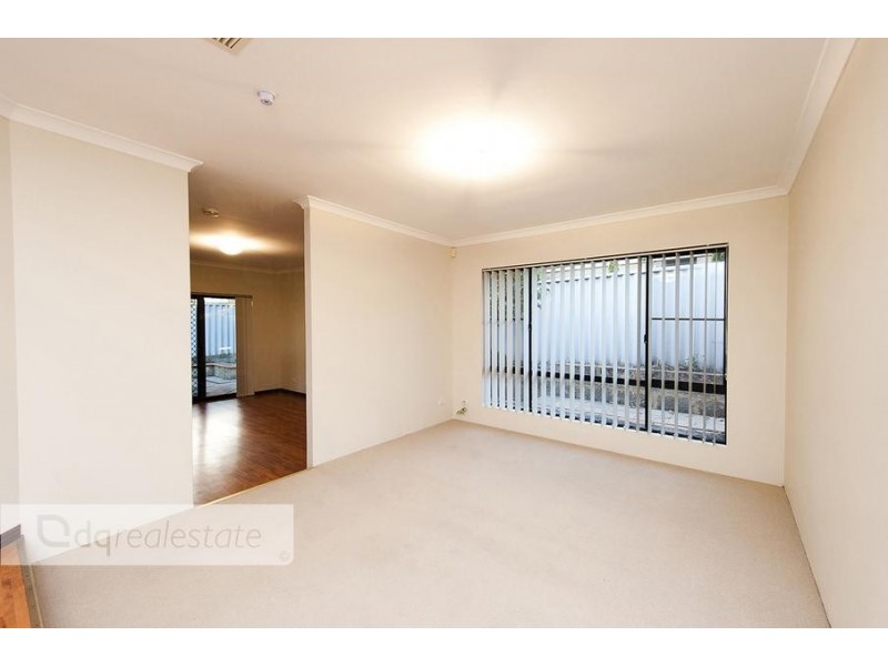 11 Harbour Elbow, Banksia Grove WA 6031