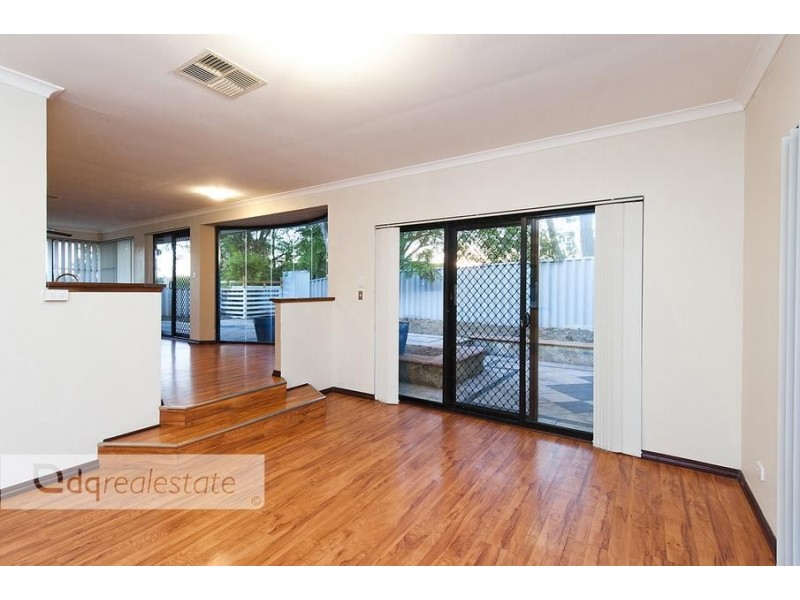 11 Harbour Elbow, Banksia Grove WA 6031