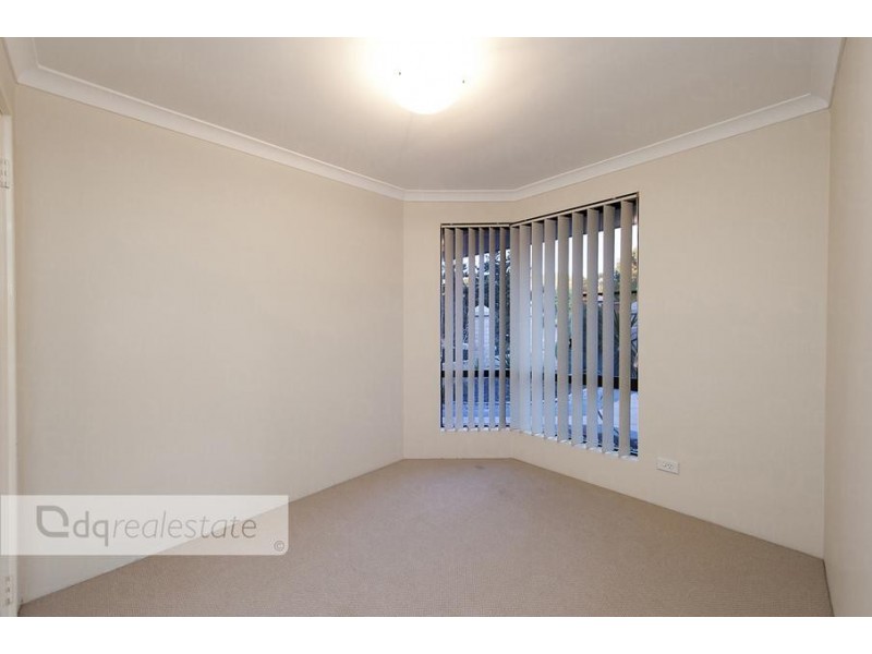 11 Harbour Elbow, Banksia Grove WA 6031