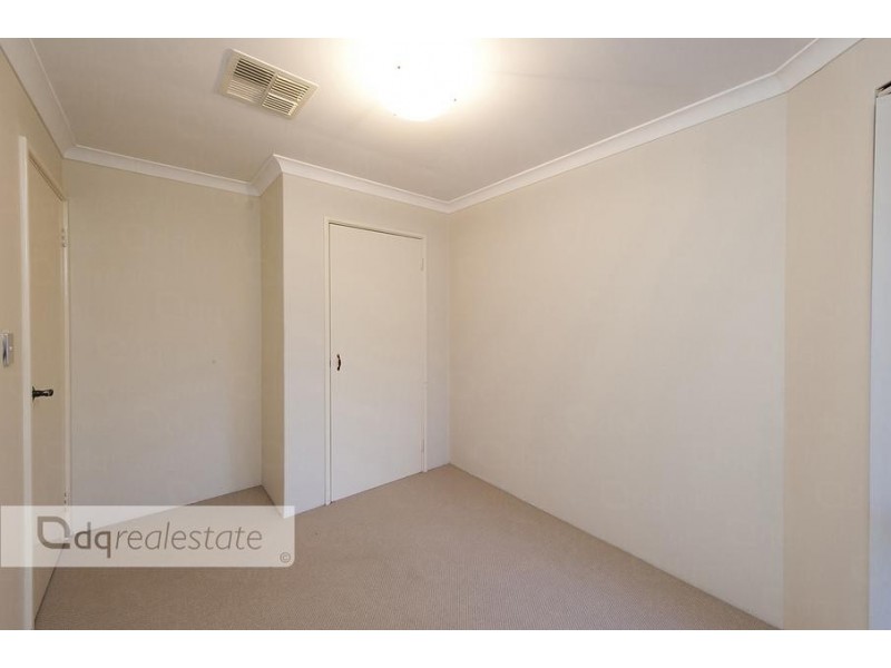 11 Harbour Elbow, Banksia Grove WA 6031