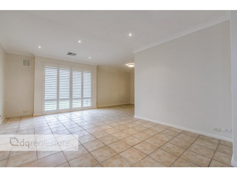 8 Afric Way, Kallaroo WA 6025