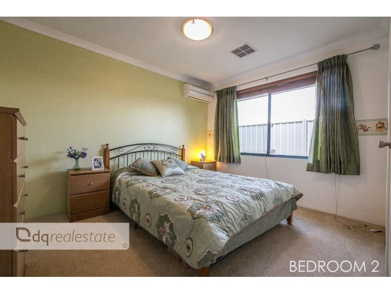 22 Crosthwait Circle, Tapping WA 6065