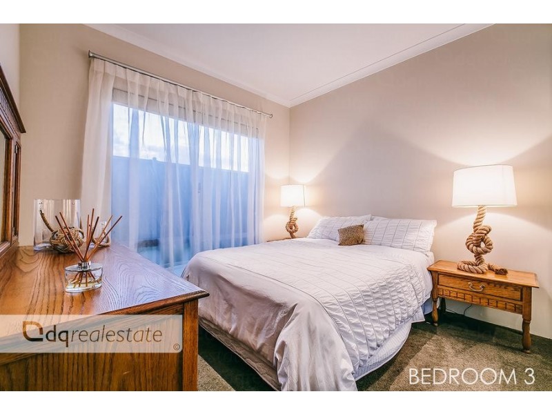 2 Anguilla Gardens, Iluka WA 6028