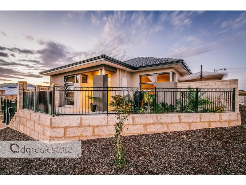 2 Anguilla Gardens, Iluka WA 6028