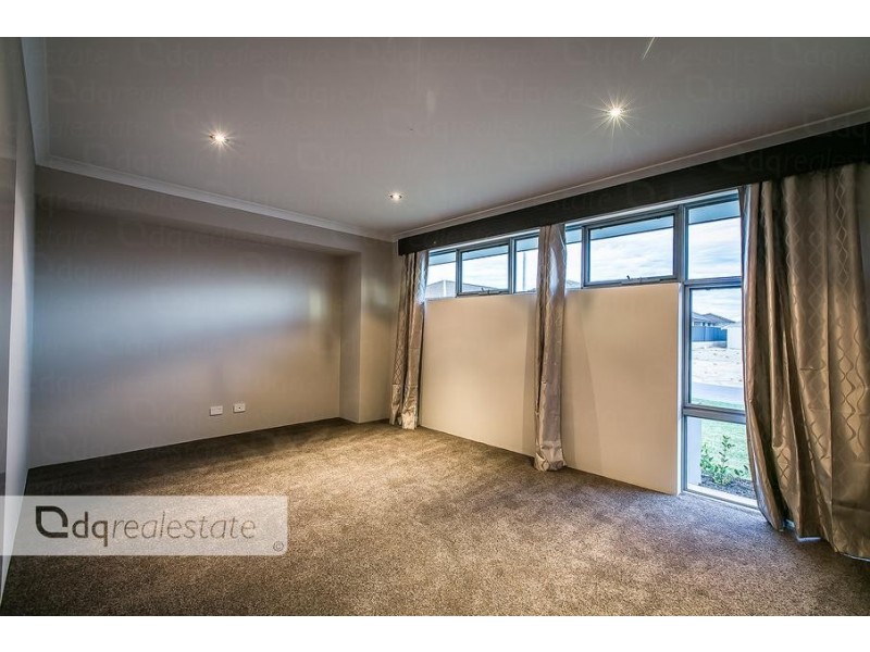 7 Annevoie Road, Landsdale WA 6065