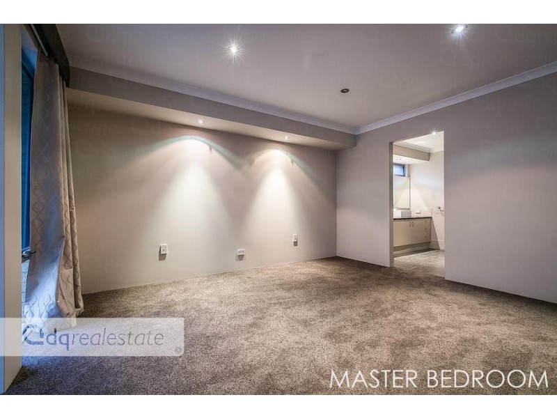 7 Annevoie Road, Landsdale WA 6065