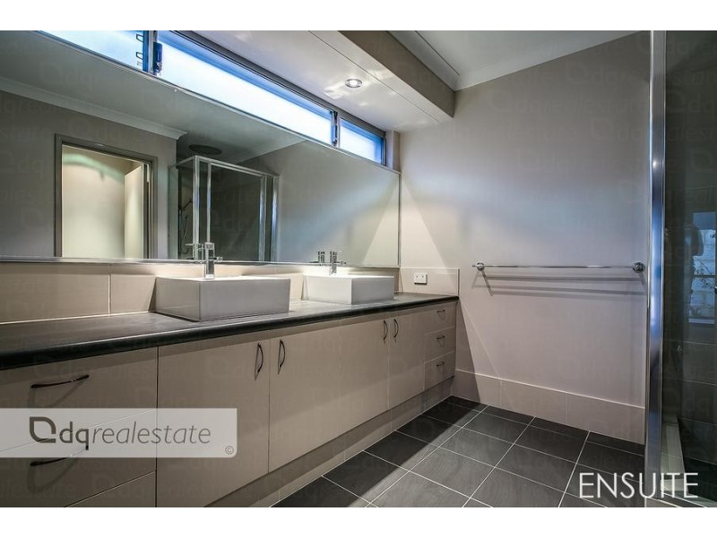 7 Annevoie Road, Landsdale WA 6065
