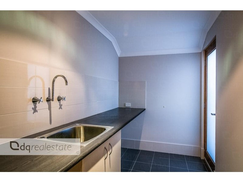 7 Annevoie Road, Landsdale WA 6065
