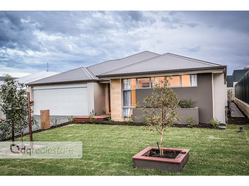7 Annevoie Road, Landsdale WA 6065